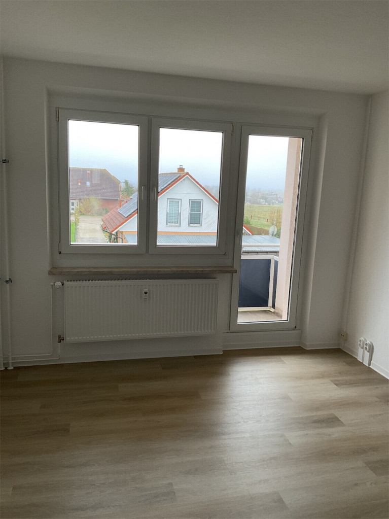 4-Raum Wohnung mit Balkon in Gützkow